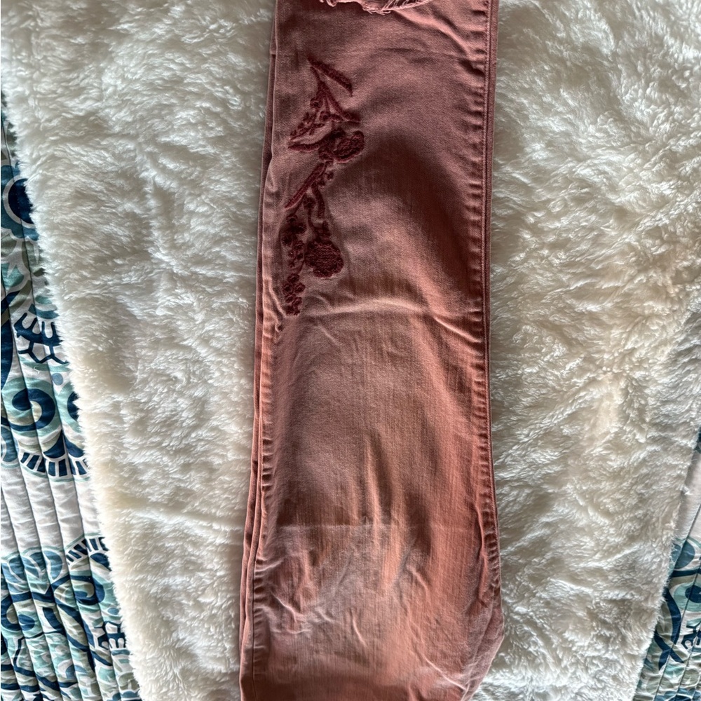 Women's Rose Embroidered Skinny Jeans